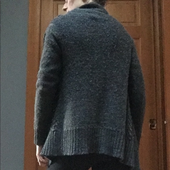 AE open cardigan gray knit shawl collar - Picture 3 of 5